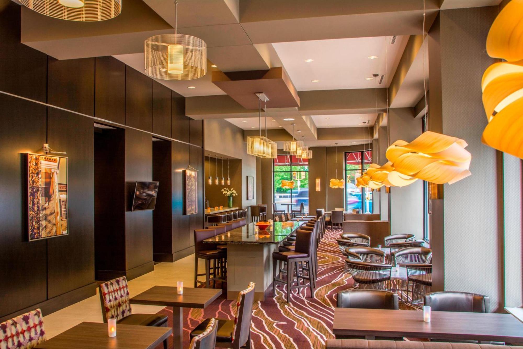 Residence Inn By Marriott Charlottesville Downtown Zewnętrze zdjęcie