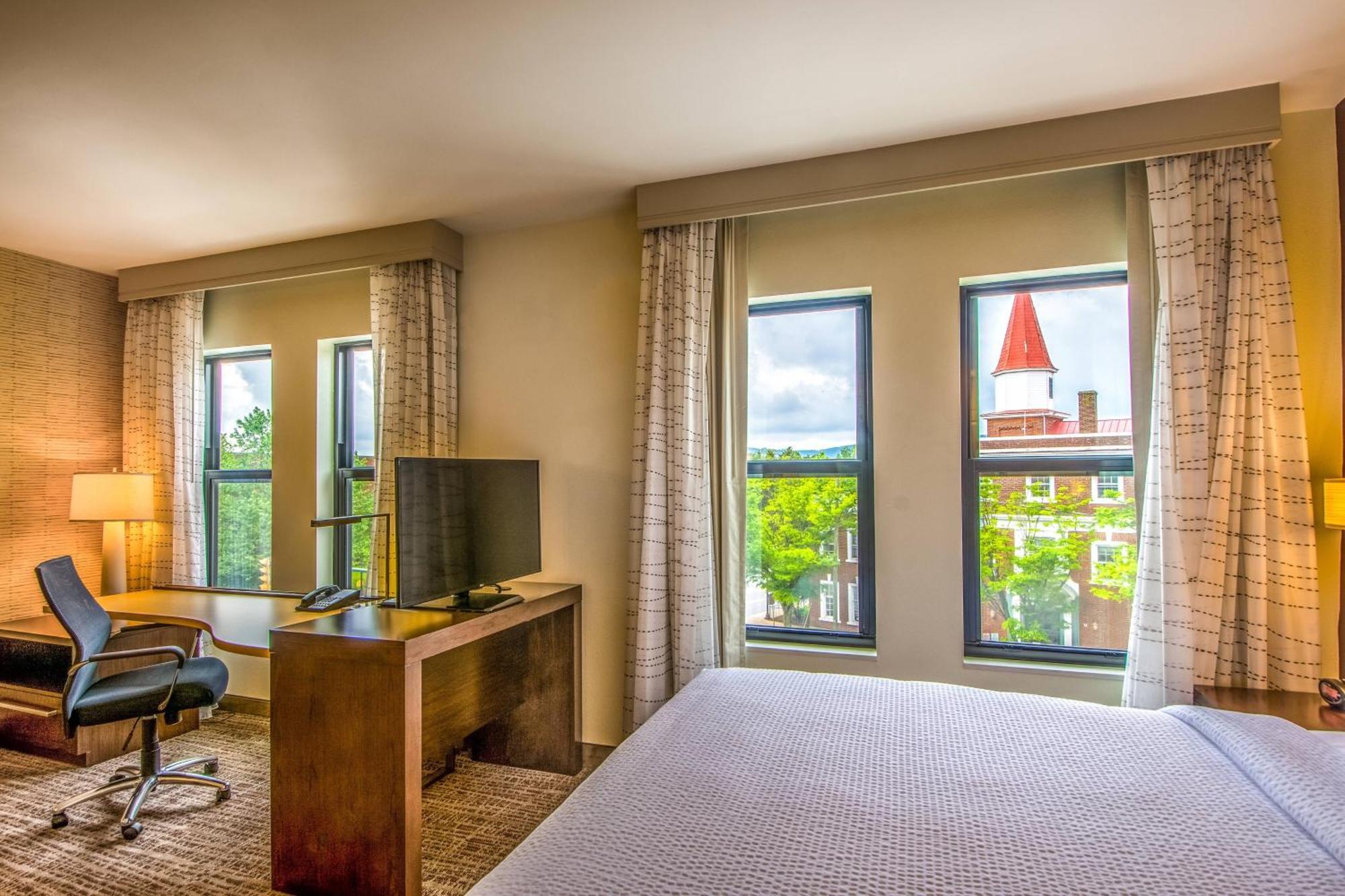 Residence Inn By Marriott Charlottesville Downtown Zewnętrze zdjęcie