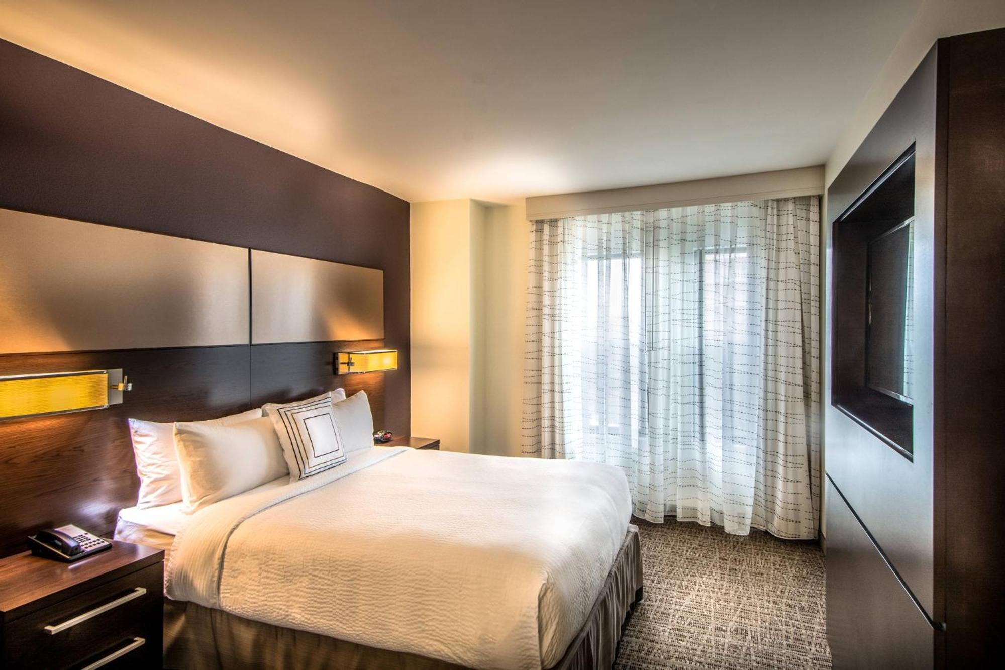 Residence Inn By Marriott Charlottesville Downtown Zewnętrze zdjęcie