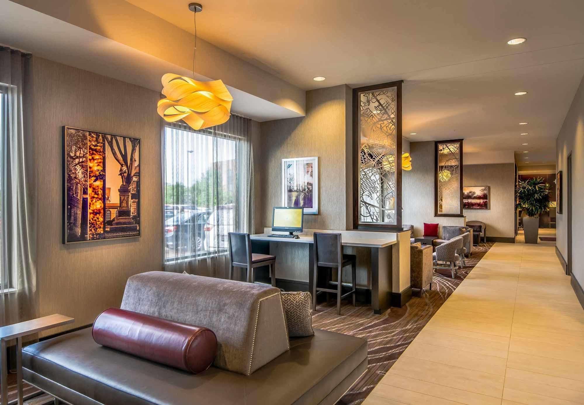 Residence Inn By Marriott Charlottesville Downtown Zewnętrze zdjęcie
