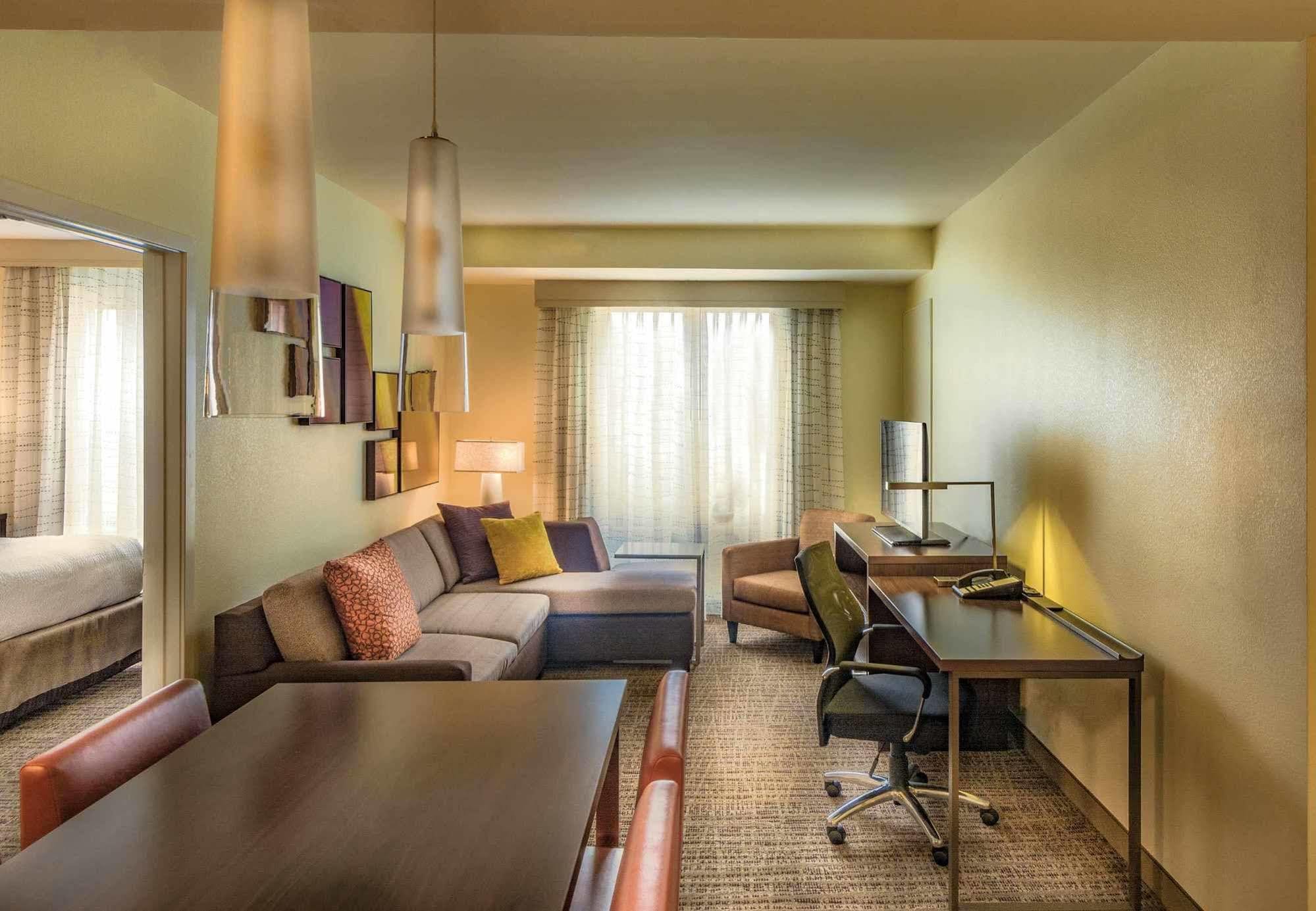 Residence Inn By Marriott Charlottesville Downtown Zewnętrze zdjęcie