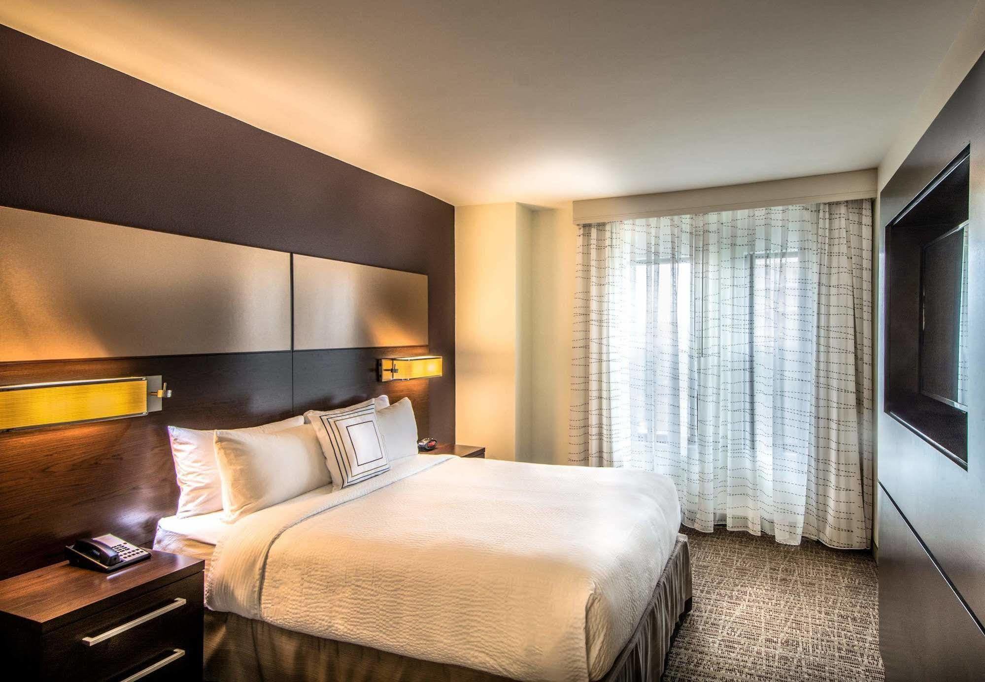 Residence Inn By Marriott Charlottesville Downtown Zewnętrze zdjęcie